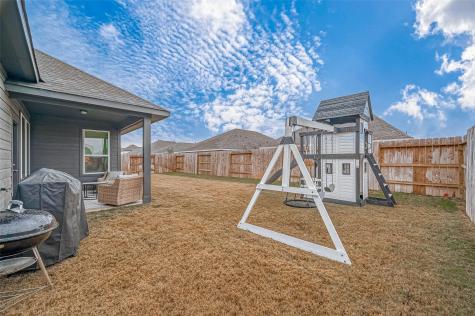 32323 Elmwood Manor Waller TX 77484