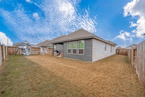 32323 Elmwood Manor Waller TX 77484