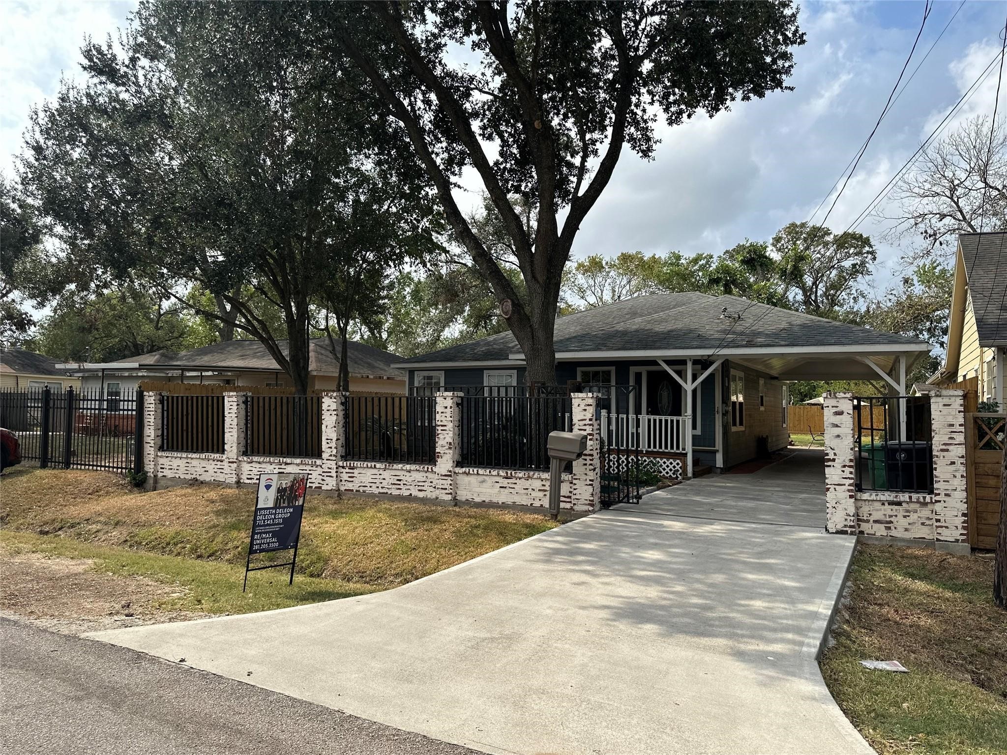 6811 Roswell Street Houston TX 77022