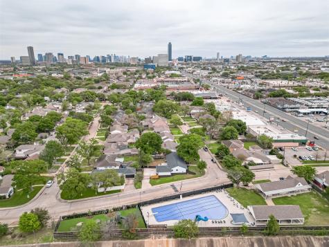 6254 Locke Lane Houston TX 77057