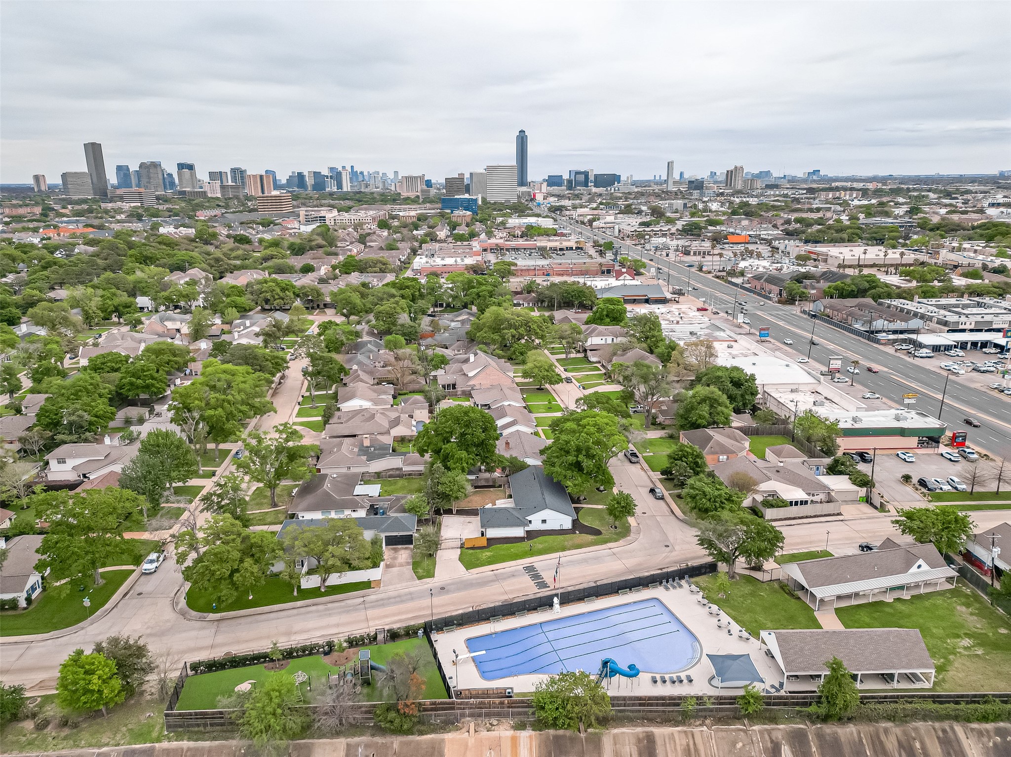 6254 Locke Lane Houston TX 77057