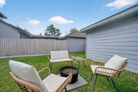 6635 Queensclub Drive Houston TX 77069