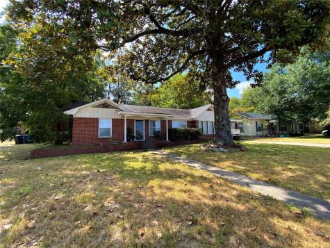 1016 Pecan Street Huntsville TX 77320