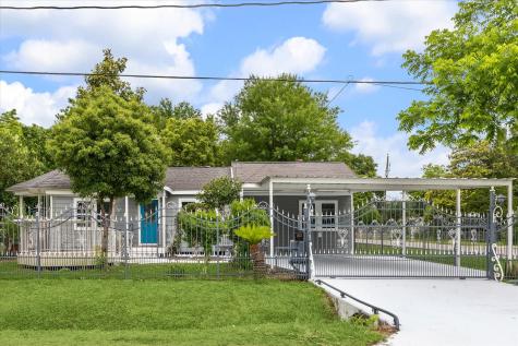 1115 Westford Street Houston TX 77022