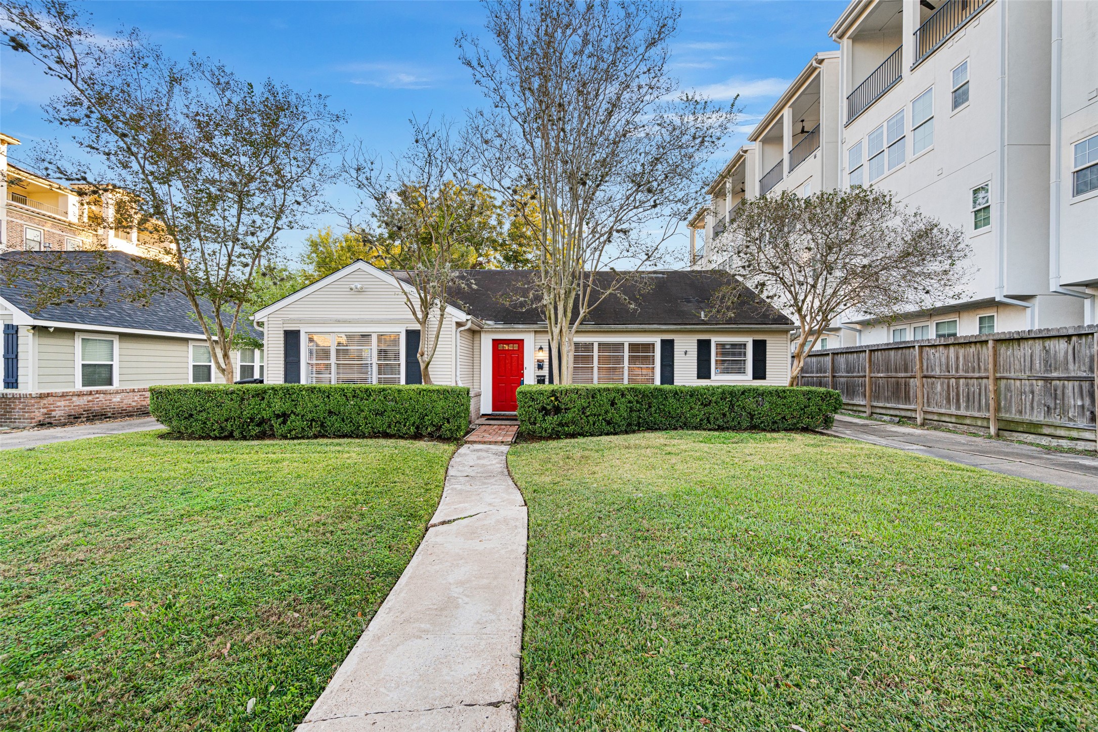 2501 Dorrington Street Houston TX 77030