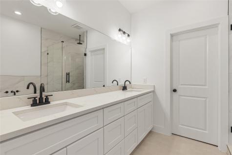 7413 Charlie Street Houston TX 77088
