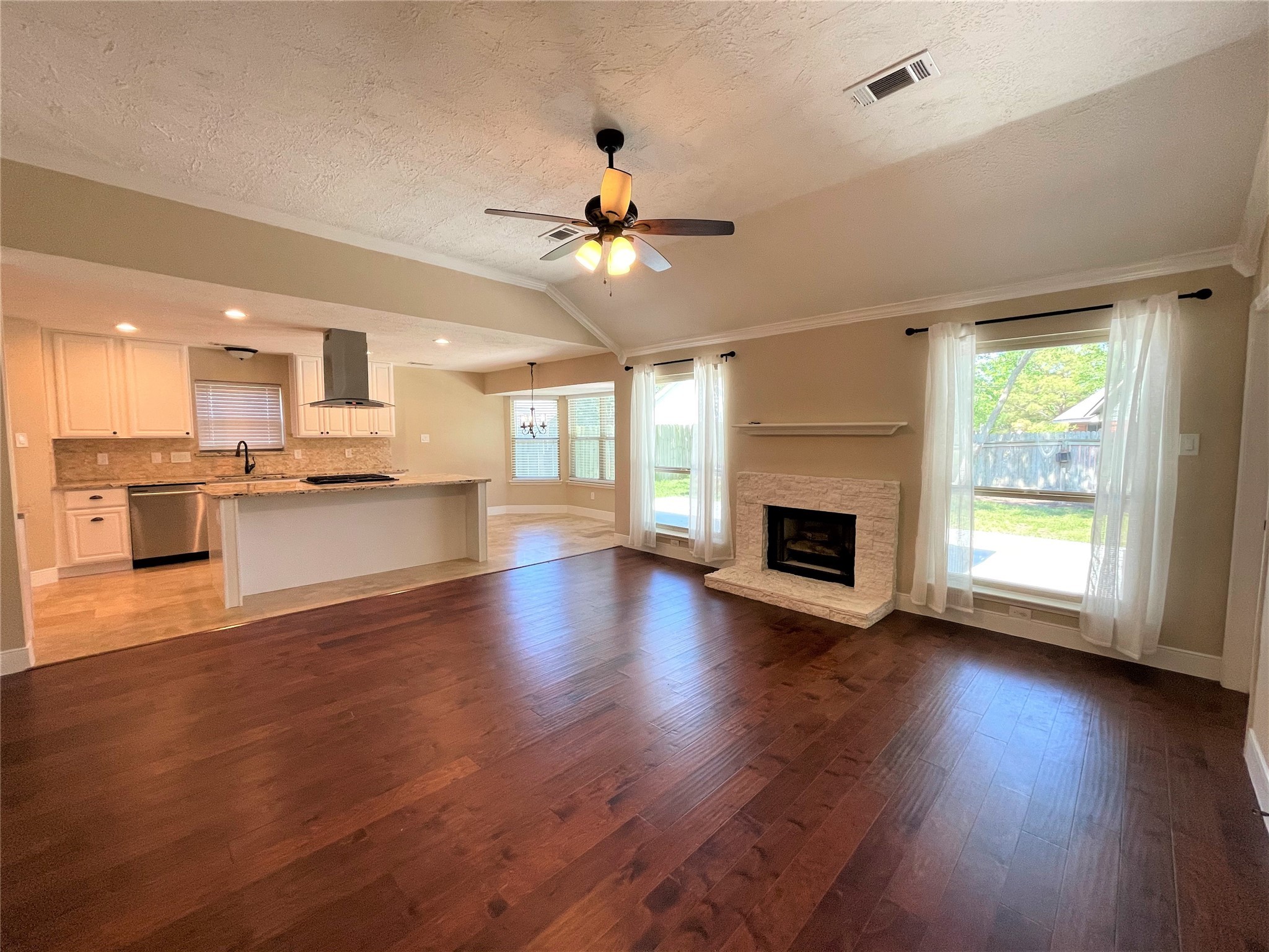 2319 Foundary Drive Katy TX 77493