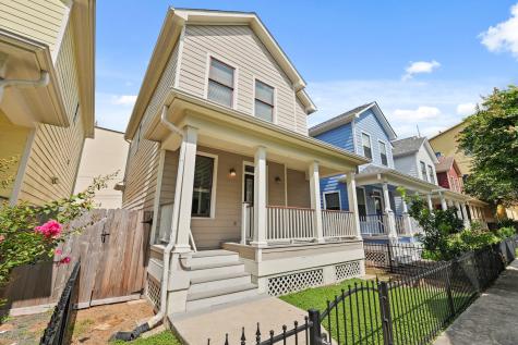 1053 W 16th Street Houston TX 77008