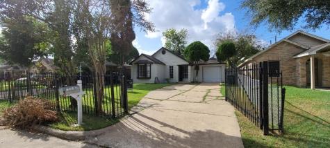 5718 Anderson Oaks Street Houston TX 77053