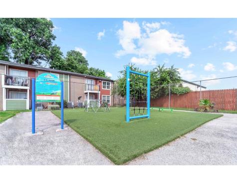 2431 Cypress Creek Parkway 354 Houston TX 77068