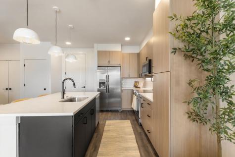 3001 W 11th Street 575 Houston TX 77008