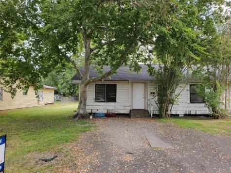3519 4th Street Bay City TX 77414