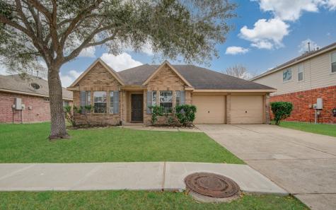 6114 Winter Oak Street Pearland TX 77584