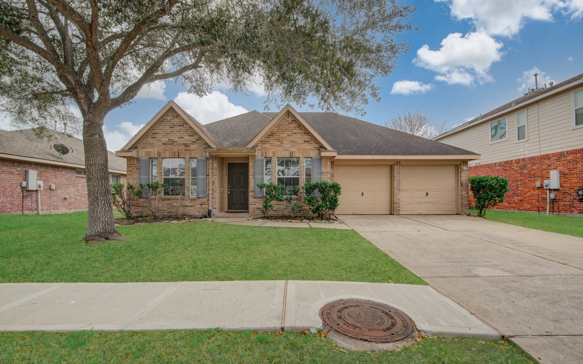 6114 Winter Oak Street Pearland TX 77584