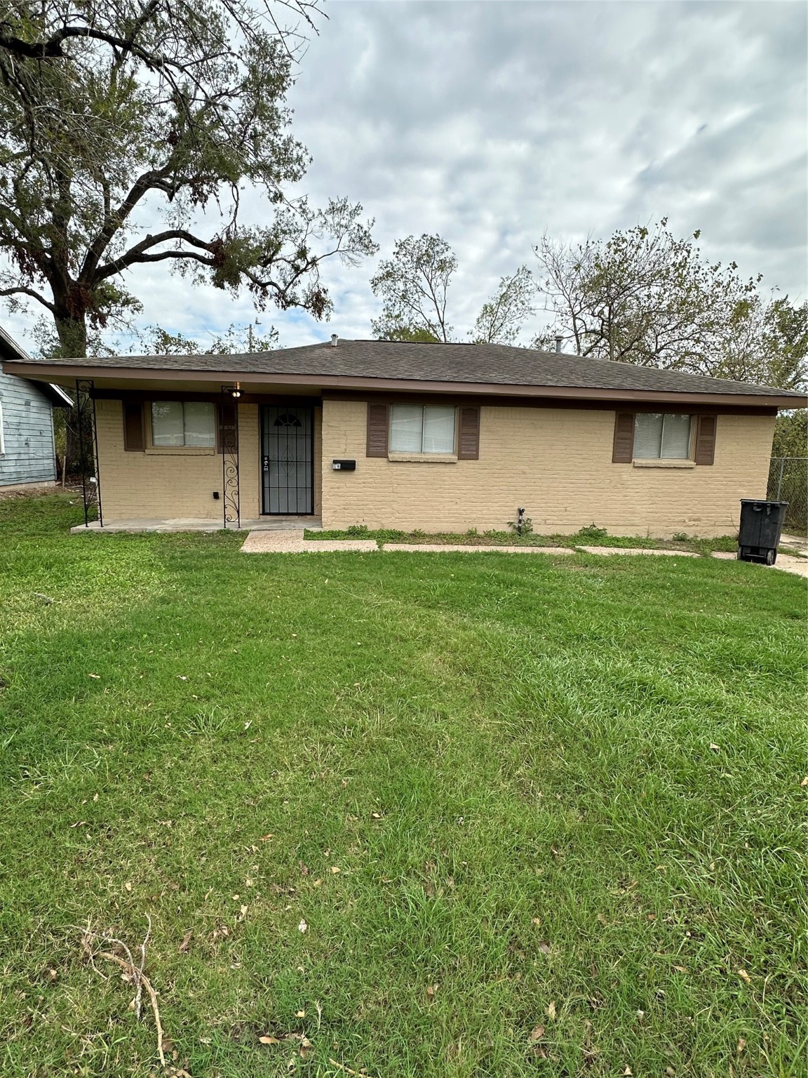 1741 Dunaway Street Houston TX 77015