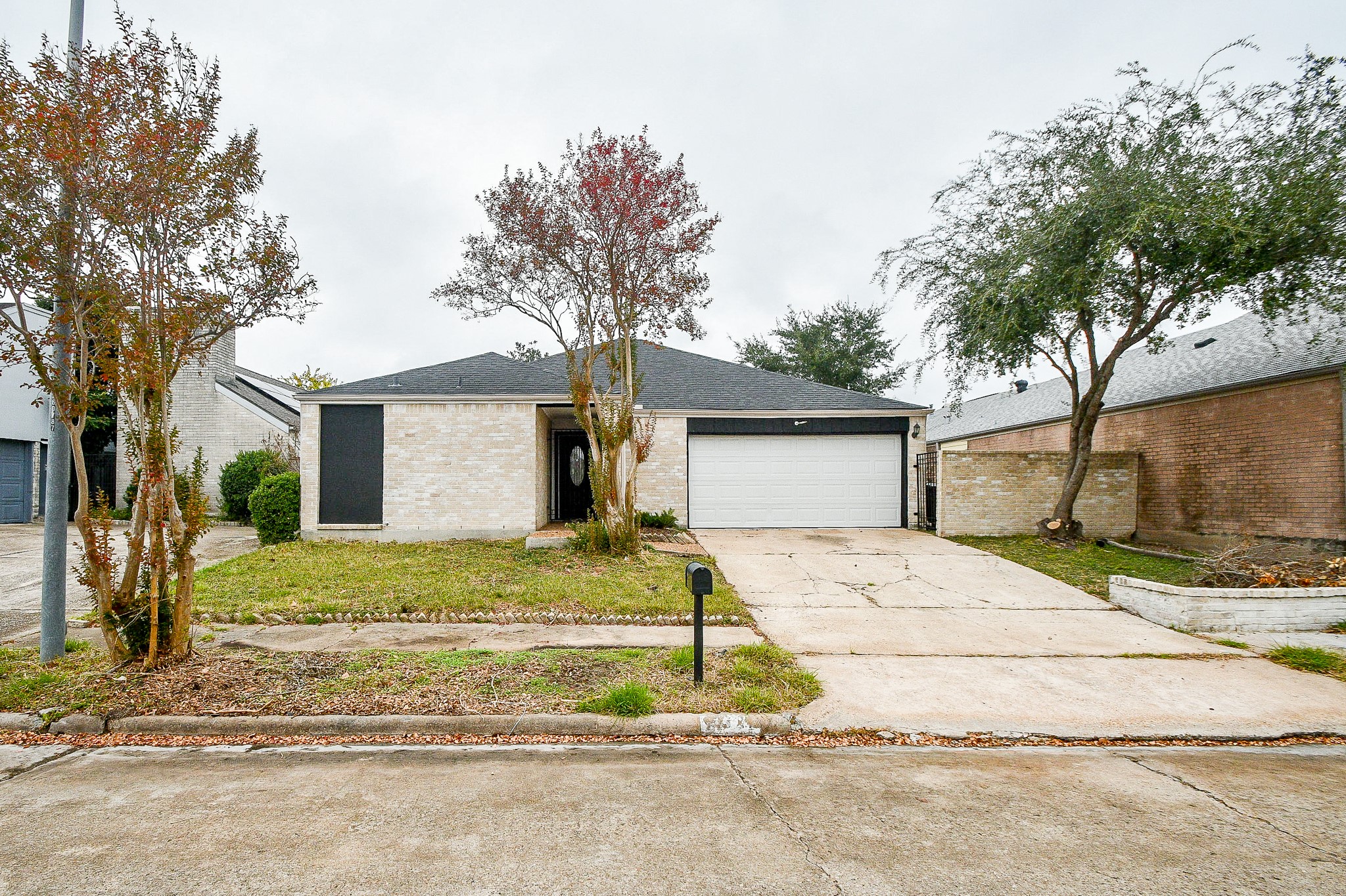 7822 Albin Lane Houston TX 77071