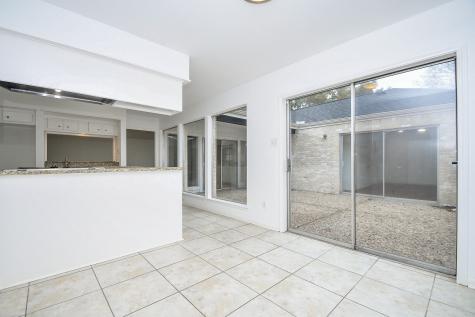 7822 Albin Lane Houston TX 77071