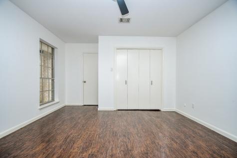 7822 Albin Lane Houston TX 77071