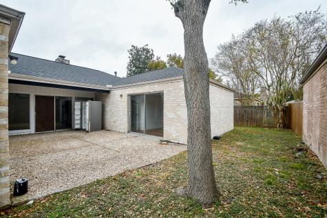 7822 Albin Lane Houston TX 77071