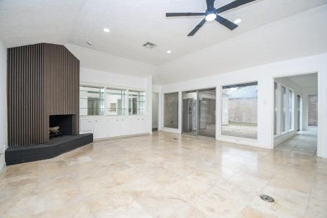 7822 Albin Lane Houston TX 77071