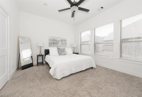 912 Pismo Creek Lane Katy TX 77493