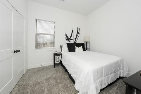 912 Pismo Creek Lane Katy TX 77493