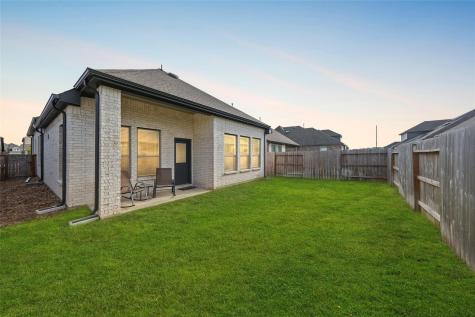 912 Pismo Creek Lane Katy TX 77493