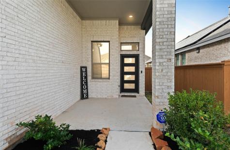912 Pismo Creek Lane Katy TX 77493