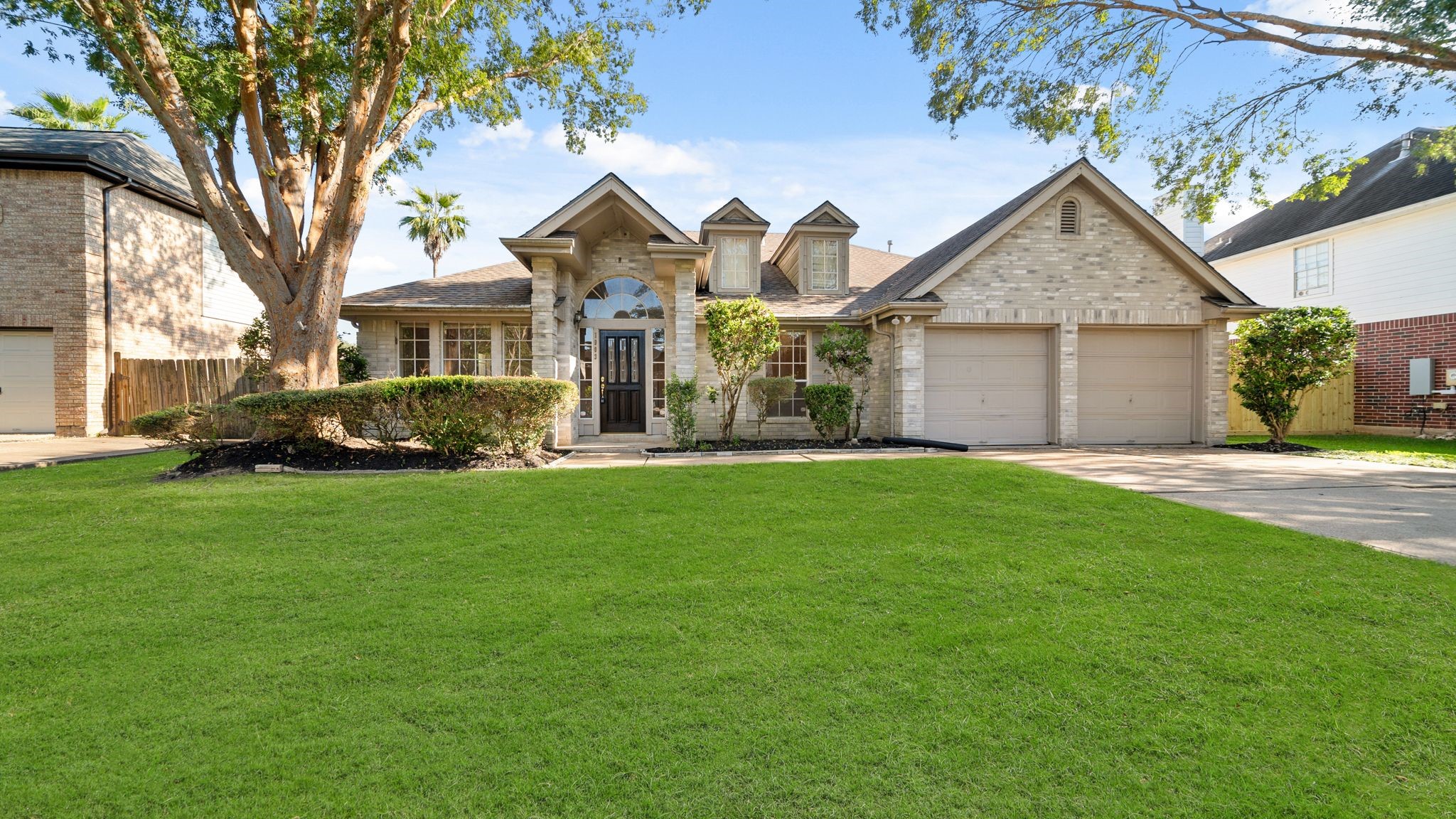 1903 San Joaquin Parkway Friendswood TX 77546