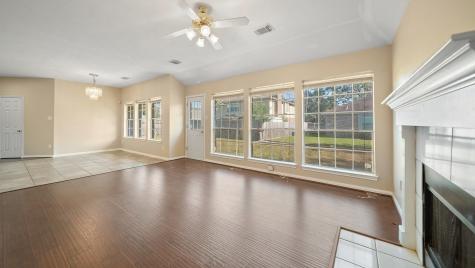 1903 San Joaquin Parkway Friendswood TX 77546