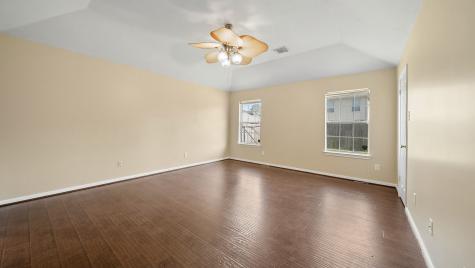 1903 San Joaquin Parkway Friendswood TX 77546