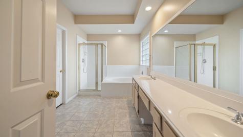 1903 San Joaquin Parkway Friendswood TX 77546