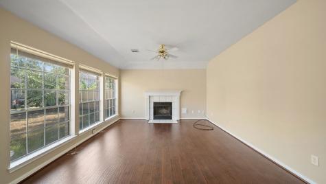 1903 San Joaquin Parkway Friendswood TX 77546
