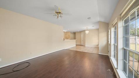 1903 San Joaquin Parkway Friendswood TX 77546