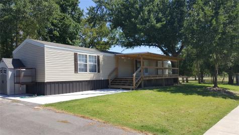 808 W Martin Luther King Boulevard Willis TX 77378