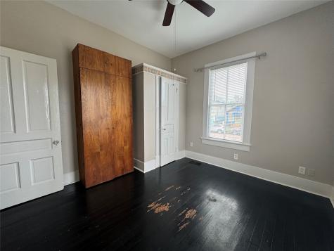 807 8th Street Galveston TX 77550