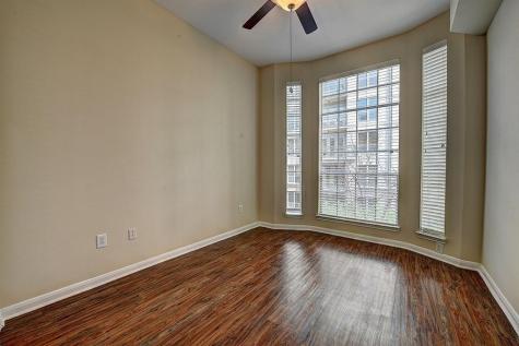 1919 Post Oak Park Drive 5210 Houston TX 77027