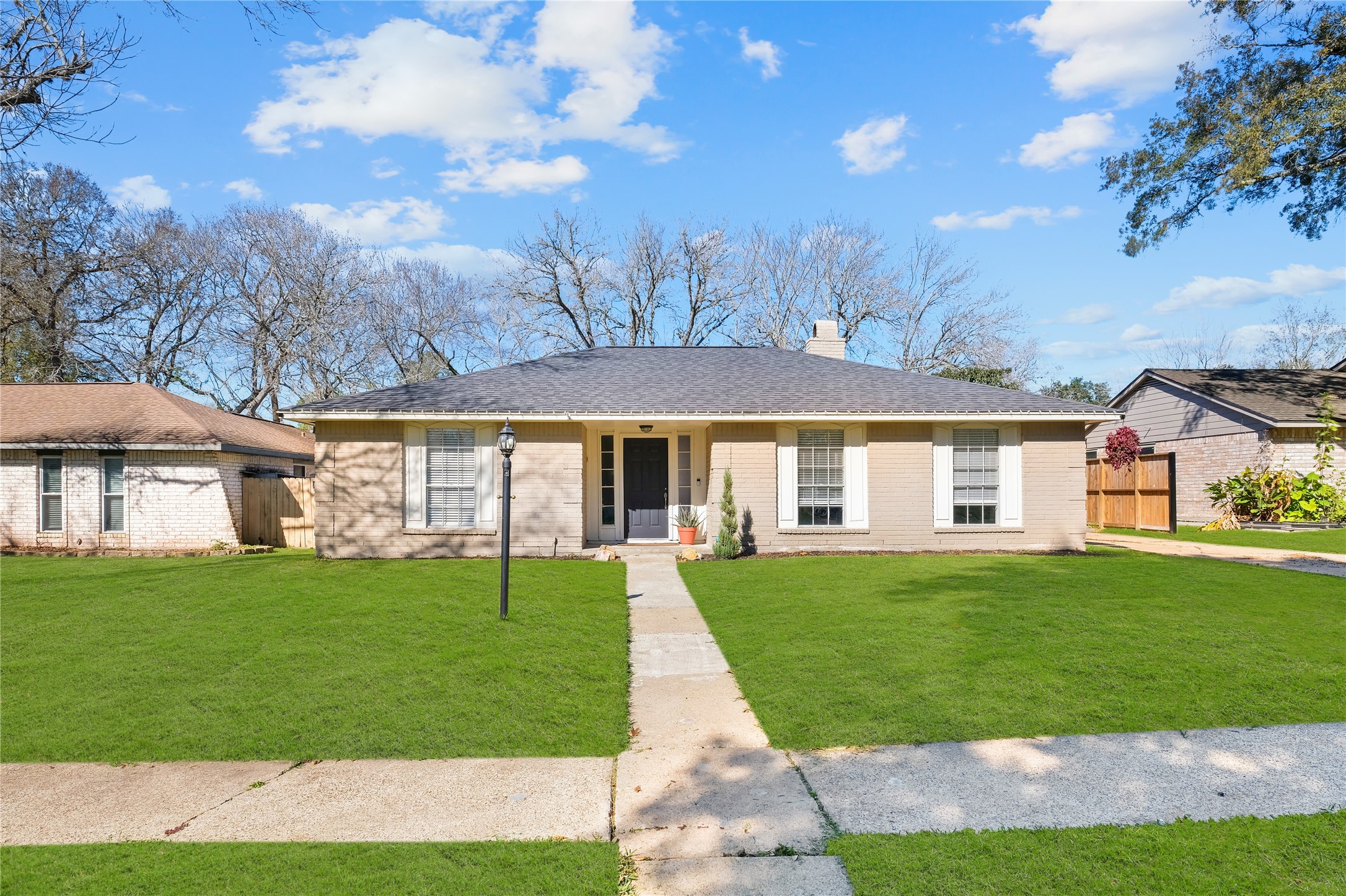 5338 Abercreek Avenue Friendswood TX 77546