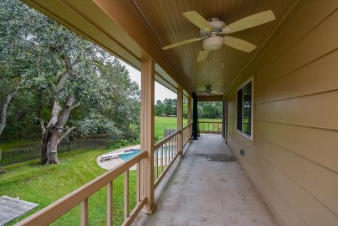 145 Saint Andrews Drive Friendswood TX 77546