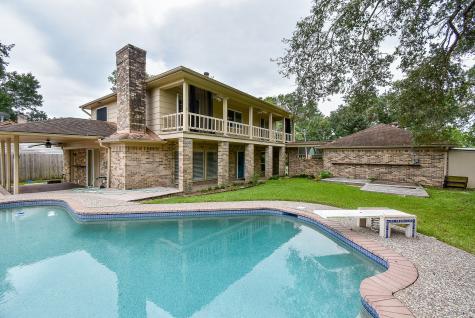 145 Saint Andrews Drive Friendswood TX 77546