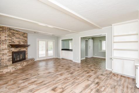 145 Saint Andrews Drive Friendswood TX 77546