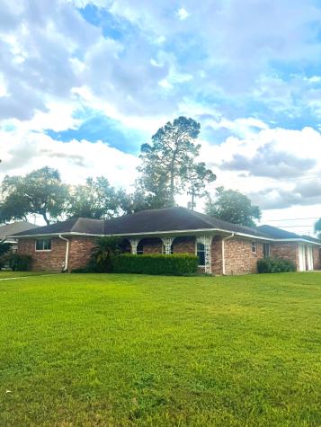6823 Hartland Avenue Houston TX 77055