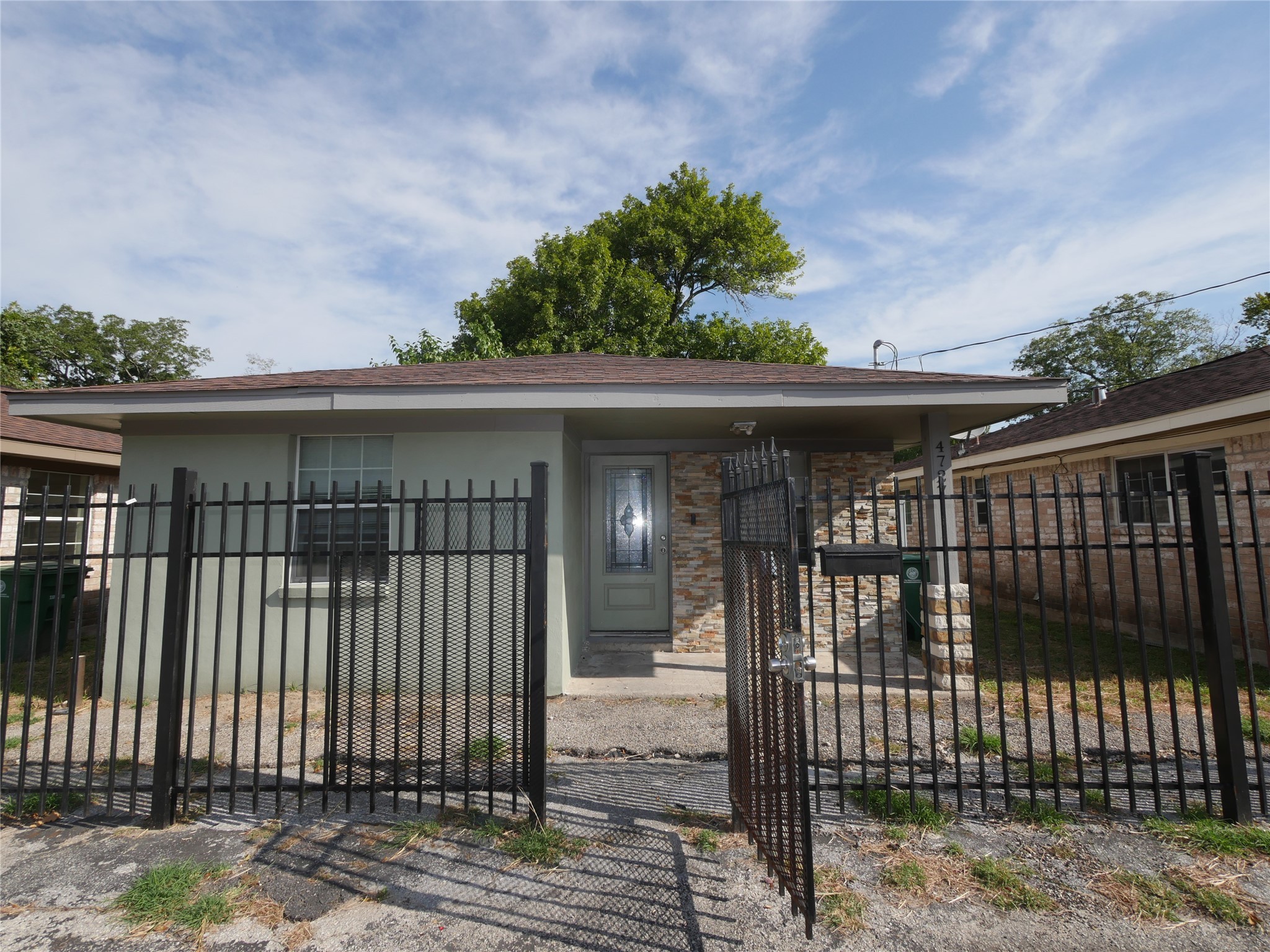 4727 Denmark Street Houston TX 77016