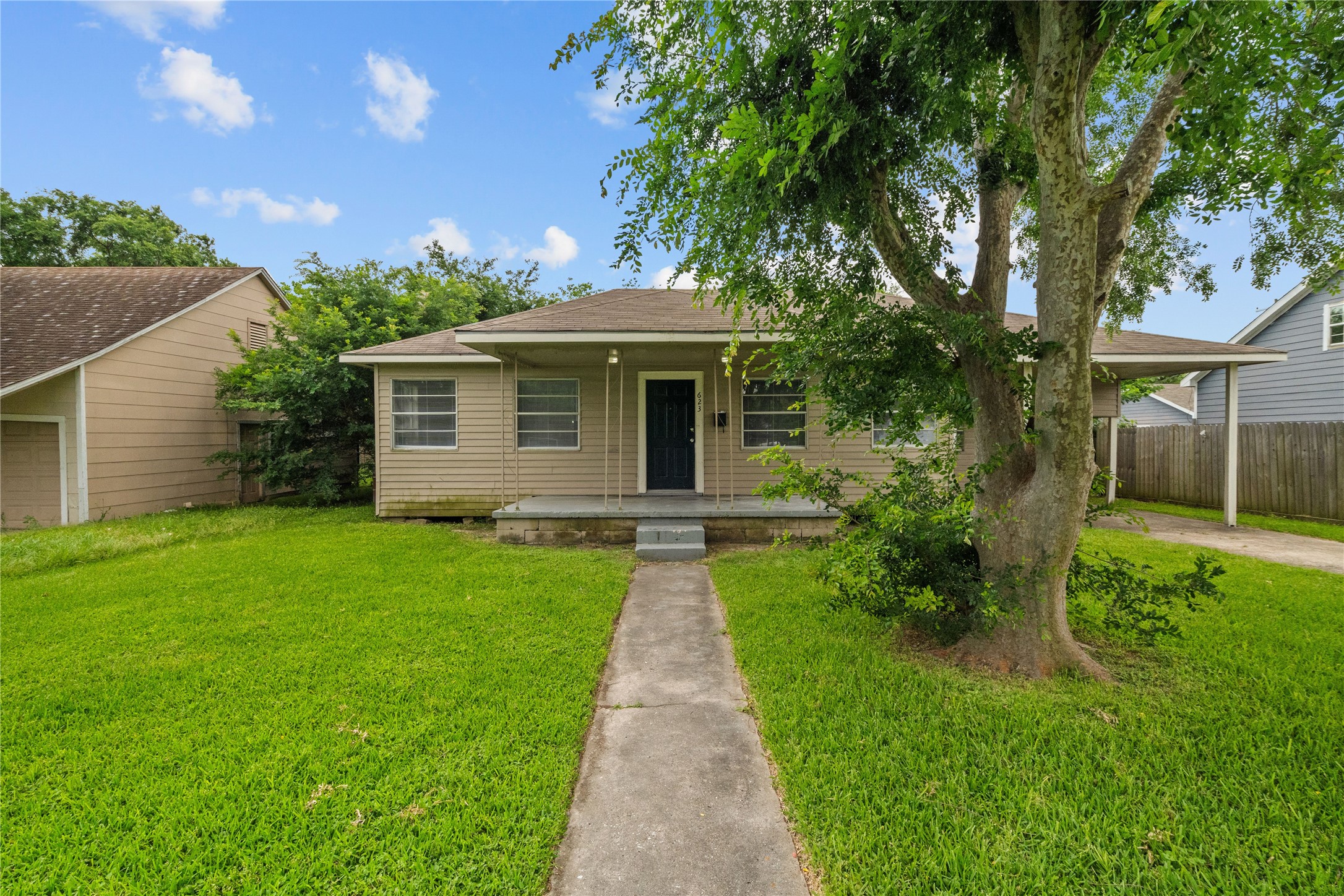 623 18th Avenue N Texas City TX 77590