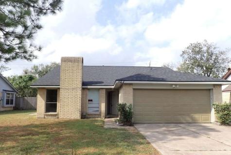 327 Oakdale Drive Stafford TX 77477