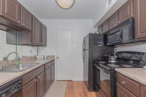 21717 Inverness Forest Boulevard 905 Houston TX 77073