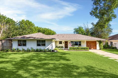 4529 Wedgewood Drive Bellaire TX 77401