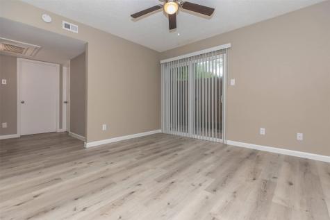 9707 N Timberside Drive 15 Houston TX 77025