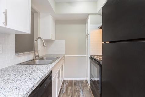 1212 Hampshire Lane 121-2 Richardson TX 75080
