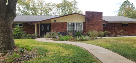 616 Cannan Drive Angleton TX 77515